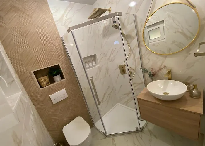 Stylish With Sea View