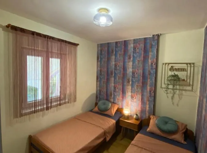 Stylish With Sea View Apartamento Petrčane