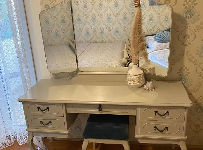 Stylish With Sea View