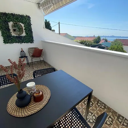 Stylish With Sea View *