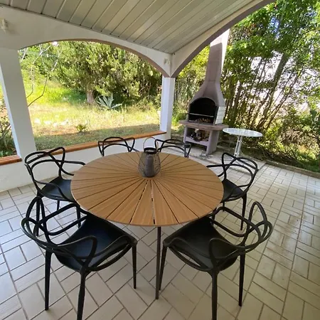 Apartment Stylish With Sea View Petrcane