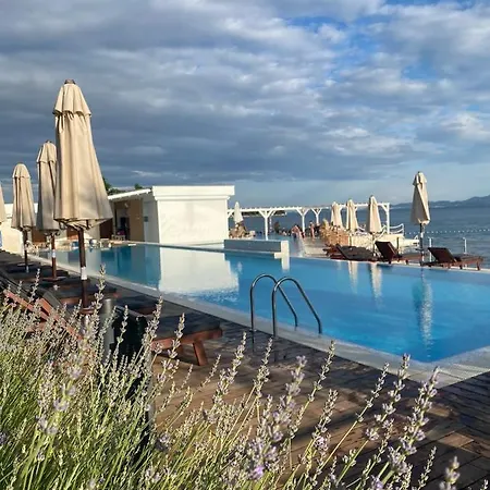 アパート Stylish With Sea View *