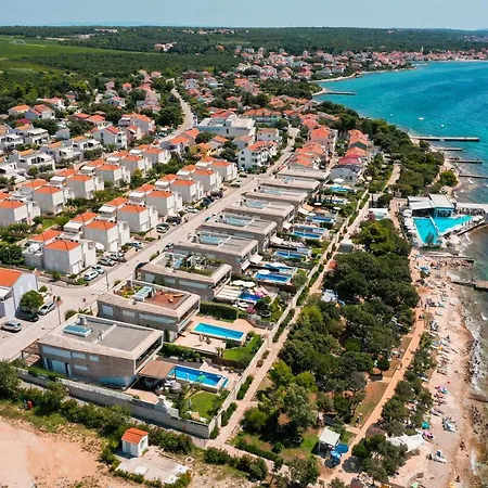 Stylish With Sea View Petrcane