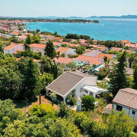 Stylish With Sea View