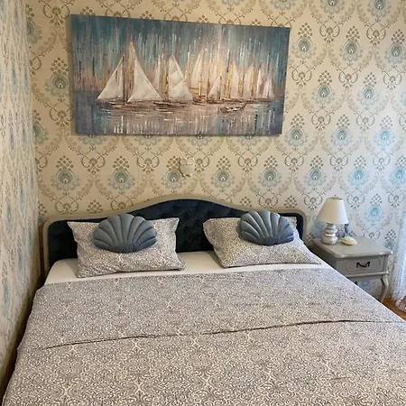 アパート Stylish With Sea View *