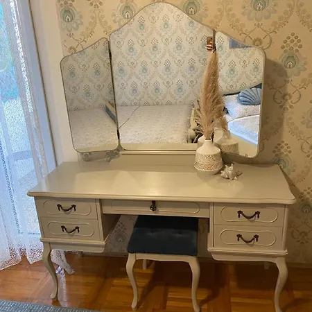 Stylish With Sea View