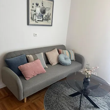 Stylish With Sea View Appartement Petrčane