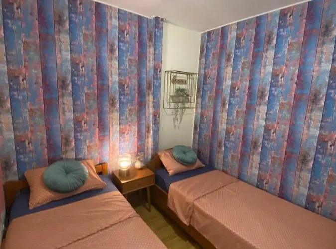 Stylish With Sea View Appartement Petrcane
